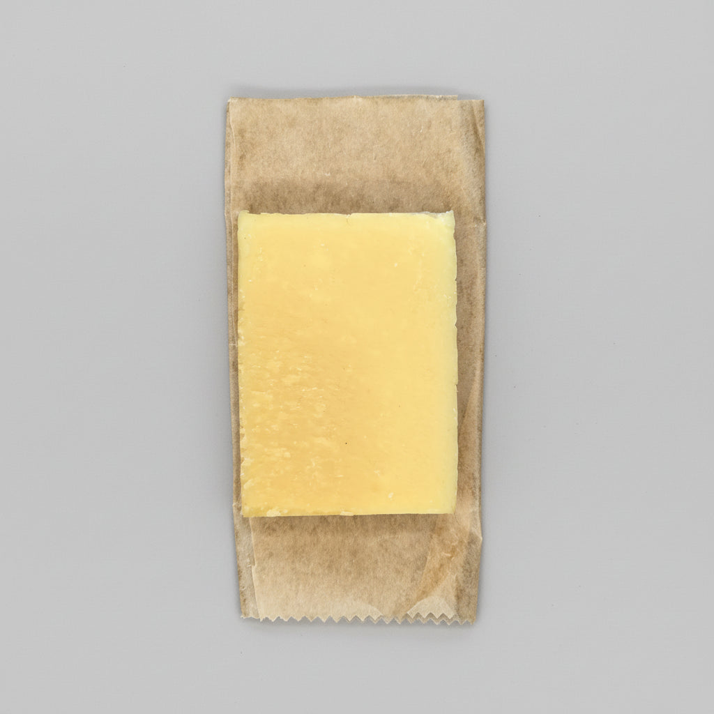 Savon au miel de nos ruches de la Savonnerie des Serres (90g)